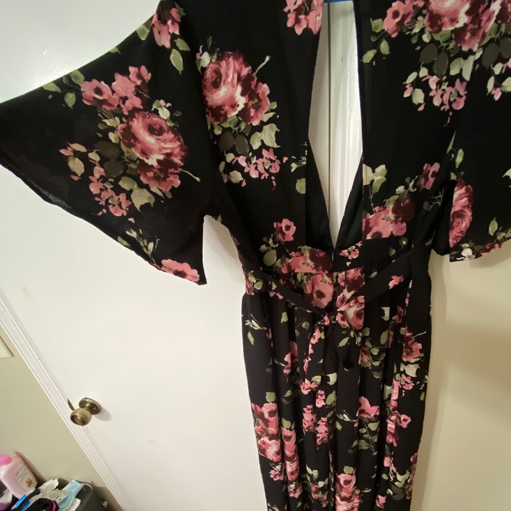 Romper - Picture 2 of 6